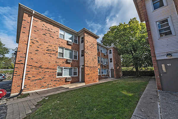 14020 S School St property
